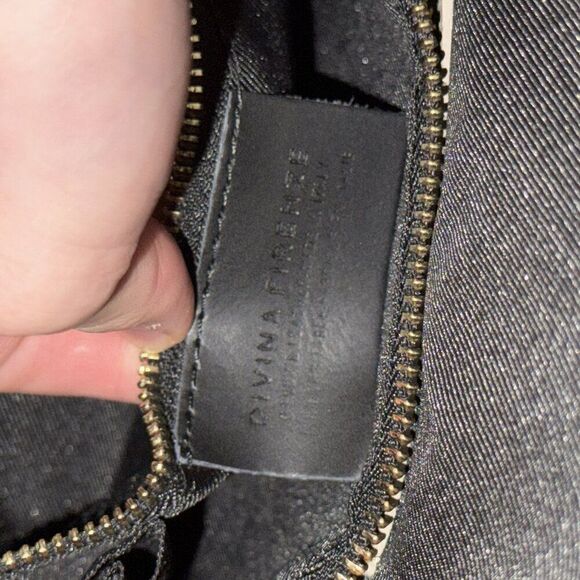 NWT DIVINA FIRENZE Kitty Latte And Honey Leather Backpack Purse Made in Italy - Picture 8 of 9